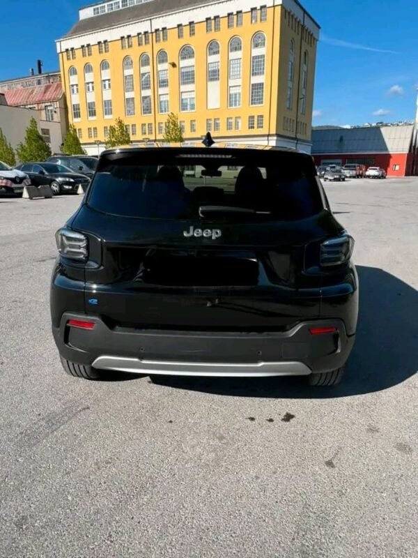 Jeep Wrangler – Image 13