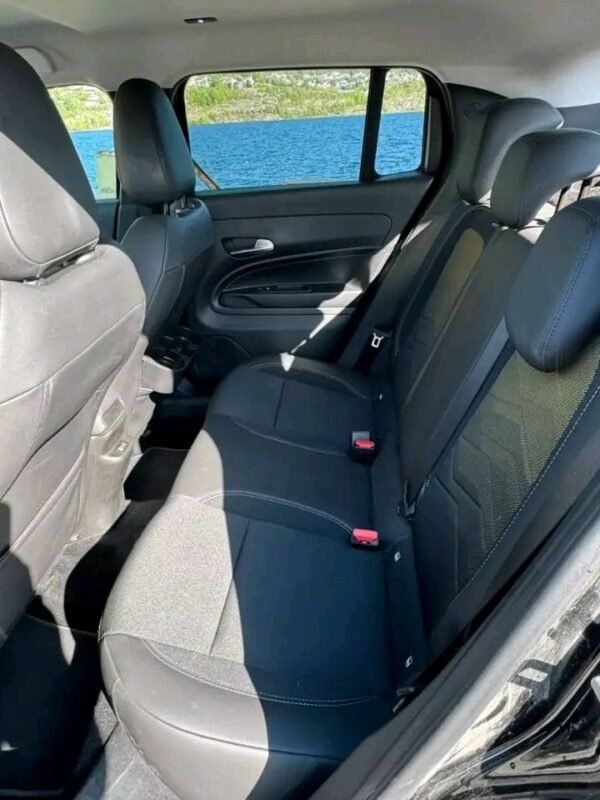 Jeep Wrangler – Image 3