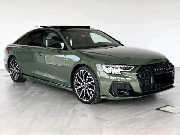 AUDI A8 60 TFSIe Quattro Tiptronic