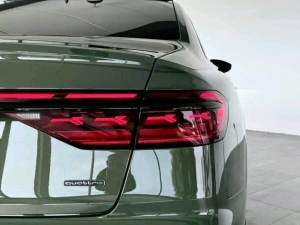 AUDI A8 60 TFSIe Quattro Tiptronic – Image 11