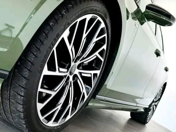 AUDI A8 60 TFSIe Quattro Tiptronic – Image 5