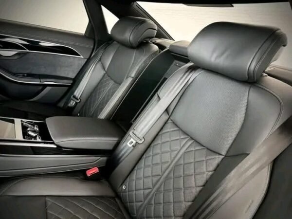 AUDI A8 60 TFSIe Quattro Tiptronic – Image 10