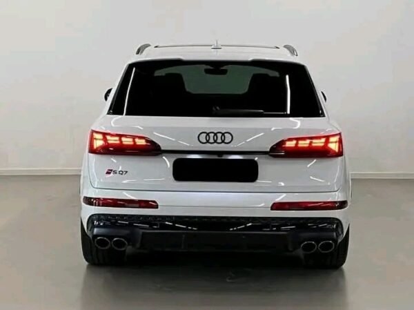 Audi SQ7 – Image 14