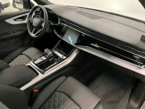 Audi SQ7 – Image 9