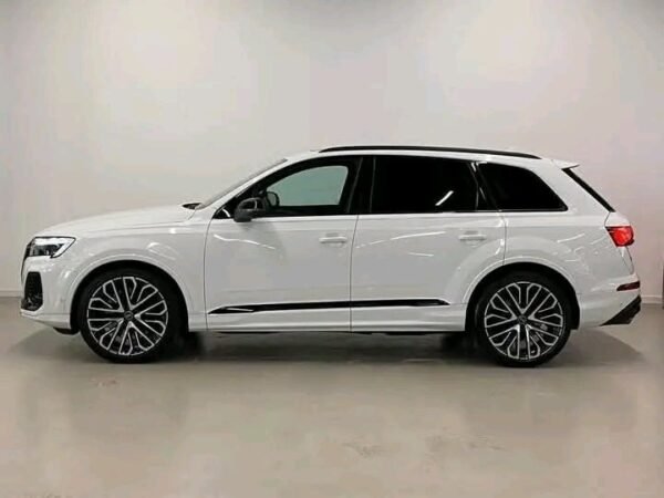 Audi SQ7 – Image 7