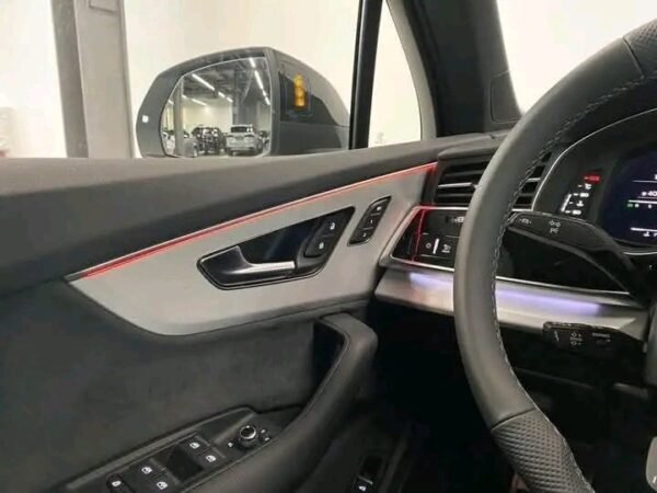 Audi SQ7 – Image 8