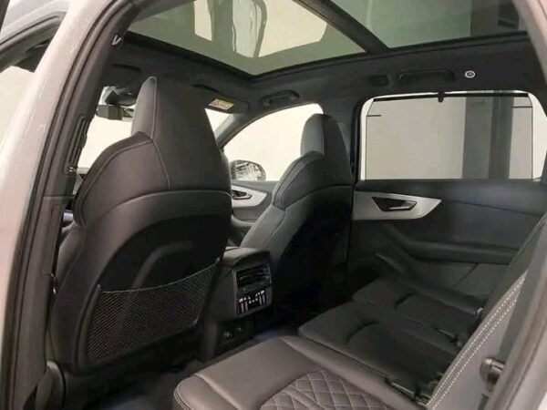Audi SQ7 – Image 2