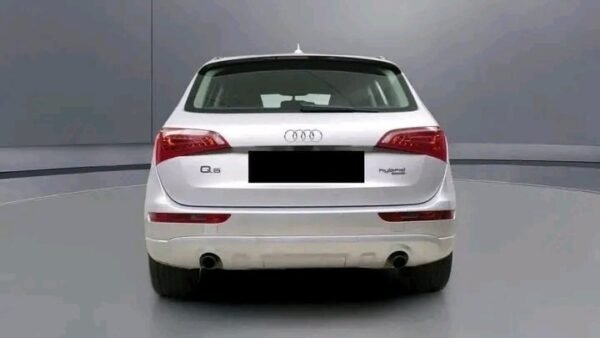 Audi Q5 2.0 TFSI Hybrid – Image 17