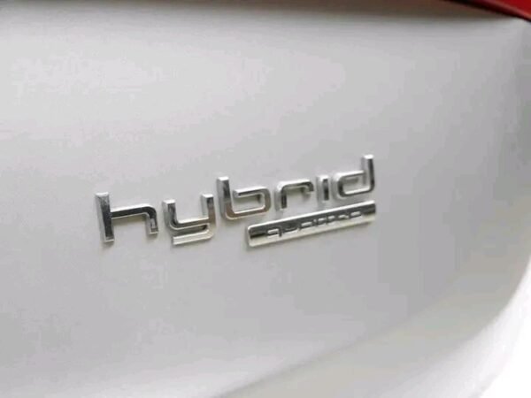 Audi Q5 2.0 TFSI Hybrid – Image 22