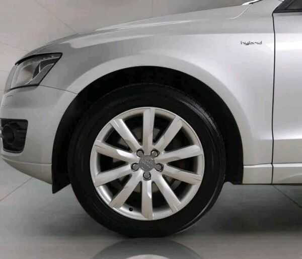 Audi Q5 2.0 TFSI Hybrid – Image 26