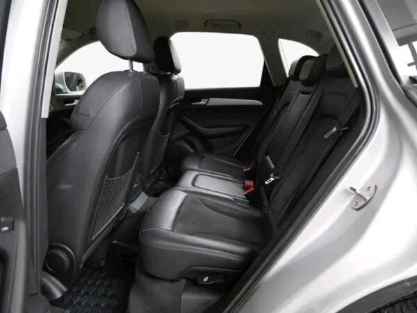 Audi Q5 2.0 TFSI Hybrid – Image 8