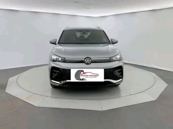 VOLKSWAGEN / TIGUAN