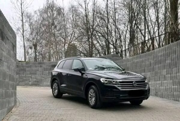 Volkswagen Touareg – Image 8