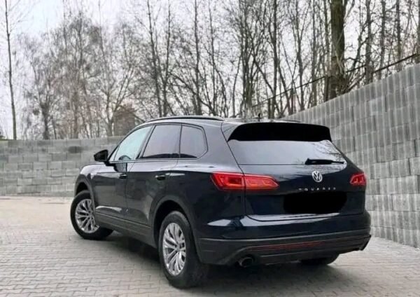Volkswagen Touareg – Image 17