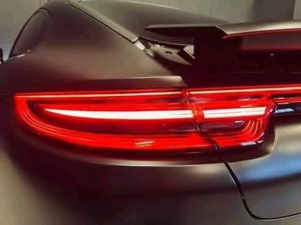 Porsche Panamera 4 – Image 49