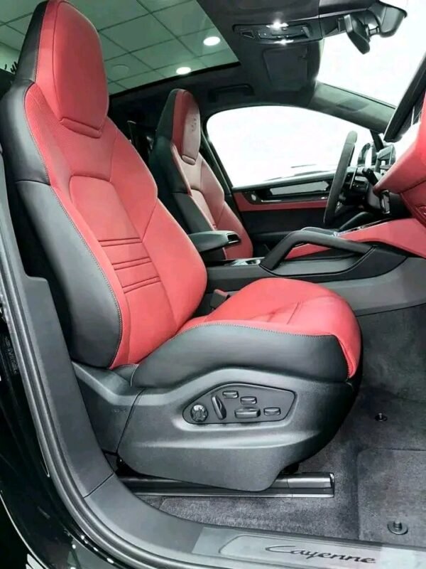 PORSCHE CAYENNE GTS – Image 31