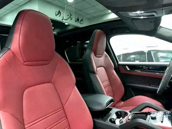 PORSCHE CAYENNE GTS – Image 7