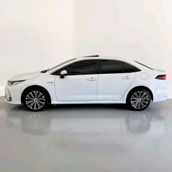 TOYOTA COROLLA ALTIS HYBRID