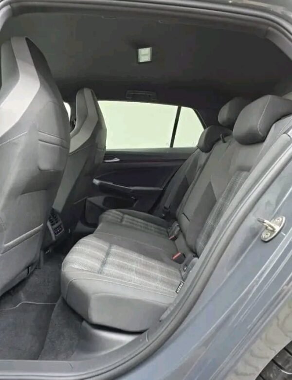 Volkswagen Golf VIII