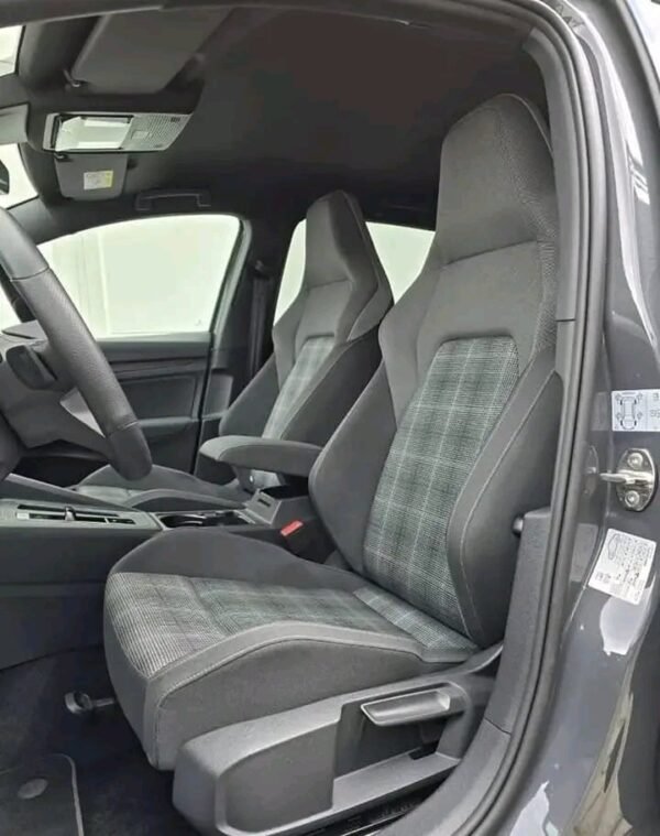 Volkswagen Golf VIII