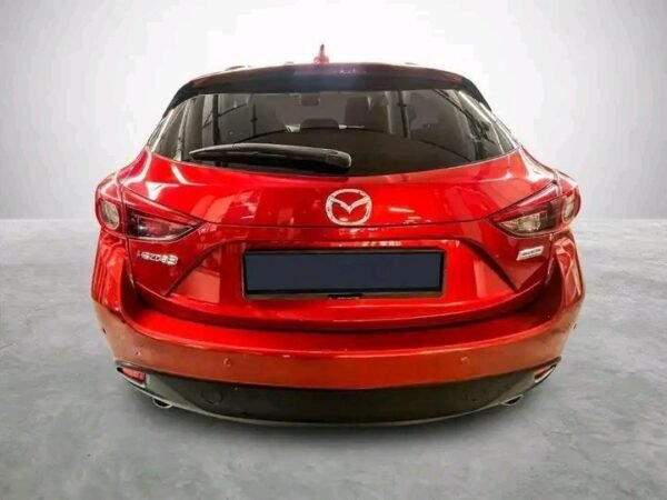 1000020560.jpg Mazda 3