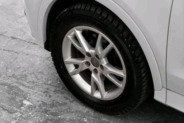 1000020876.jpg Audi Q3