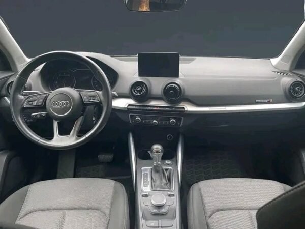 1000021093.jpg Audi Q2