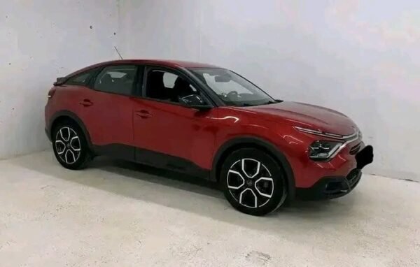 1000021285.jpg Citroen E-C4