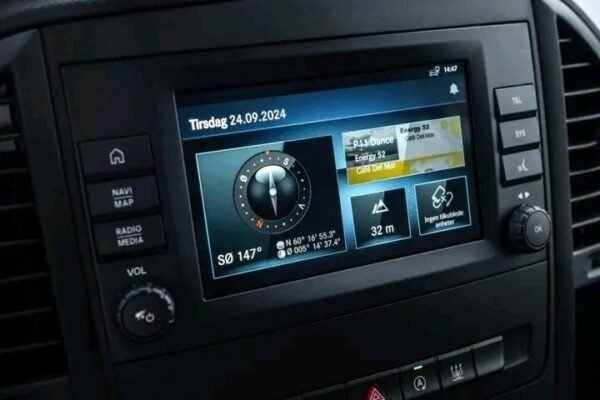 Mercedes-Benz Vito Tourer 8Seter