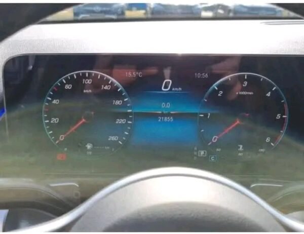 Mercedes-Benz GLB 200