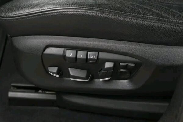 1000021862.jpg BMW X5 xDrive40e