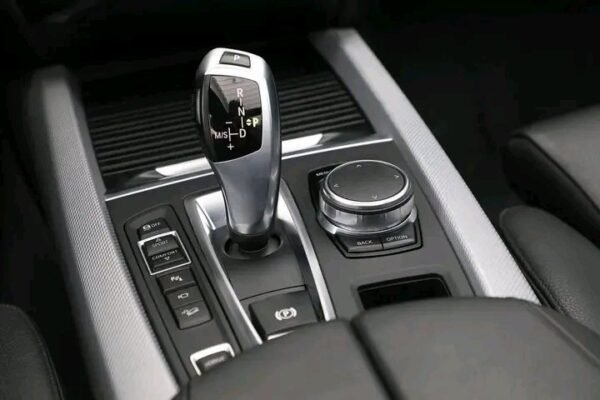 1000021872.jpg BMW X5 xDrive40e