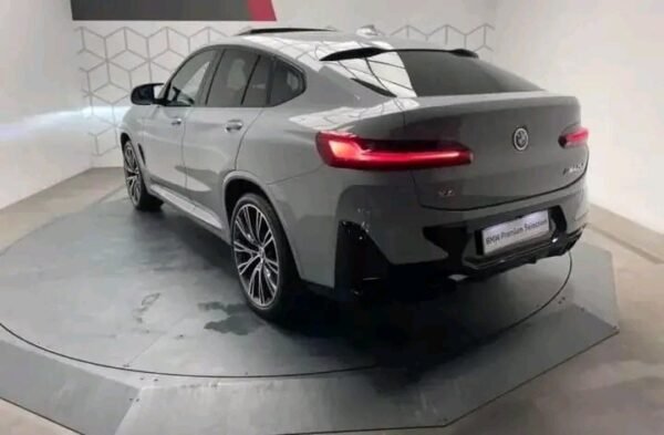 BMW X4 M40d