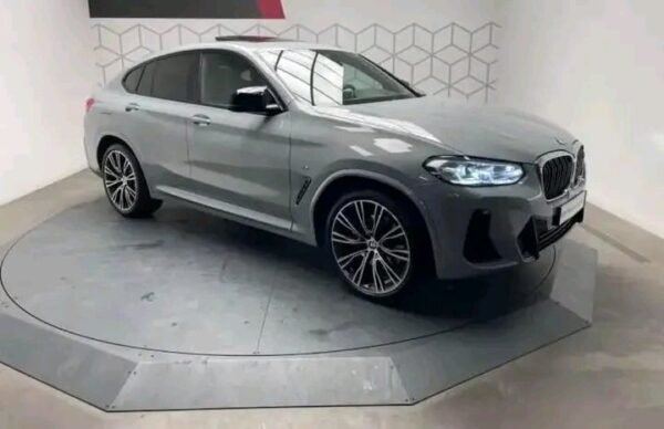 BMW X4 M40d
