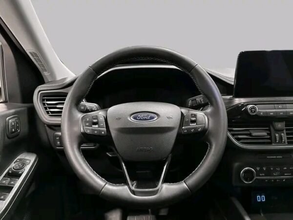 1000023195.jpg Ford Kuga Plug-in Hybrid