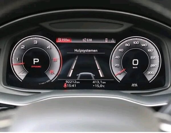 1000023296.jpg Audi Q8