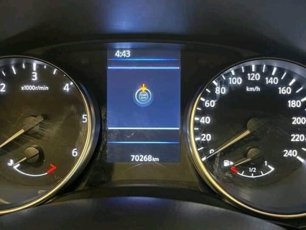 1000023874.jpg Nissan Qashqai