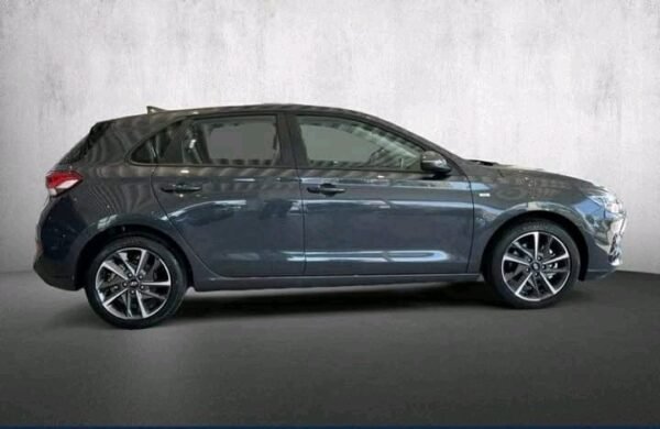 1000023930.jpg Hyundai i30 1.0 Turbo