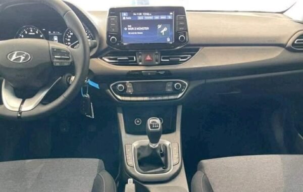 1000023937.jpg Hyundai i30 1.0 Turbo