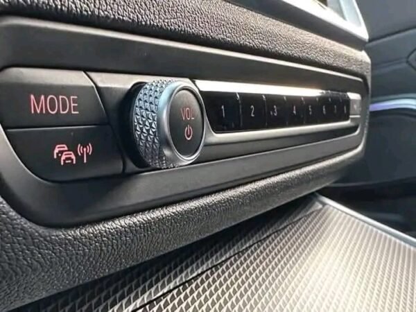 1000025253.jpg BMW 3 Series 330D