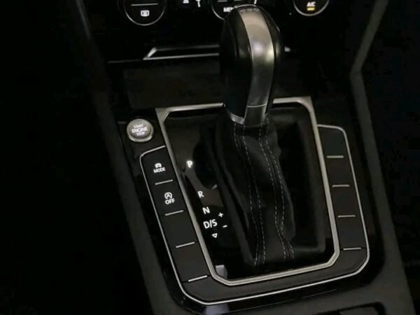 1000025772.jpg VOLKSWAGEN ARTEON