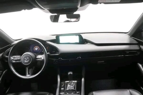 1000026084.jpg Mazda 3 Cosmo