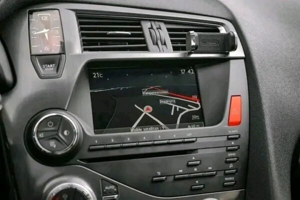 2025/12/1000082175.jpg Citroën DS5