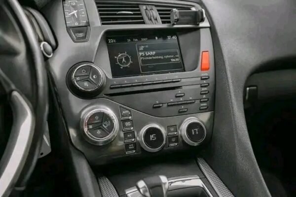 2025/12/1000082176.jpg Citroën DS5