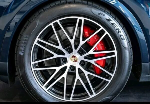 Porsche Cayenne S Massage