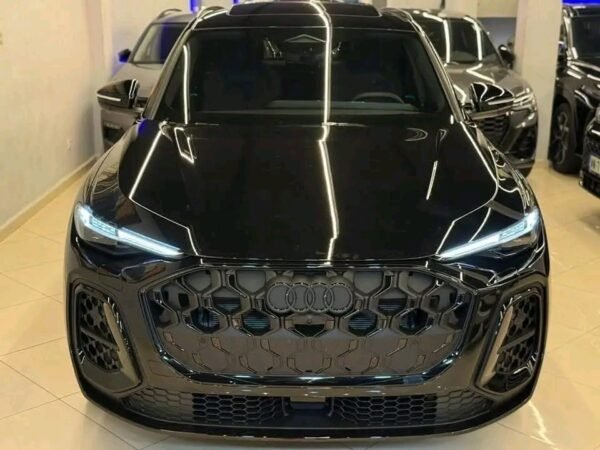 2025/10/151982-1.jpg AUDI Q5 S Line 2025