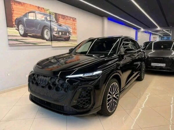 2025/10/151991.jpg AUDI Q5 S Line 2025