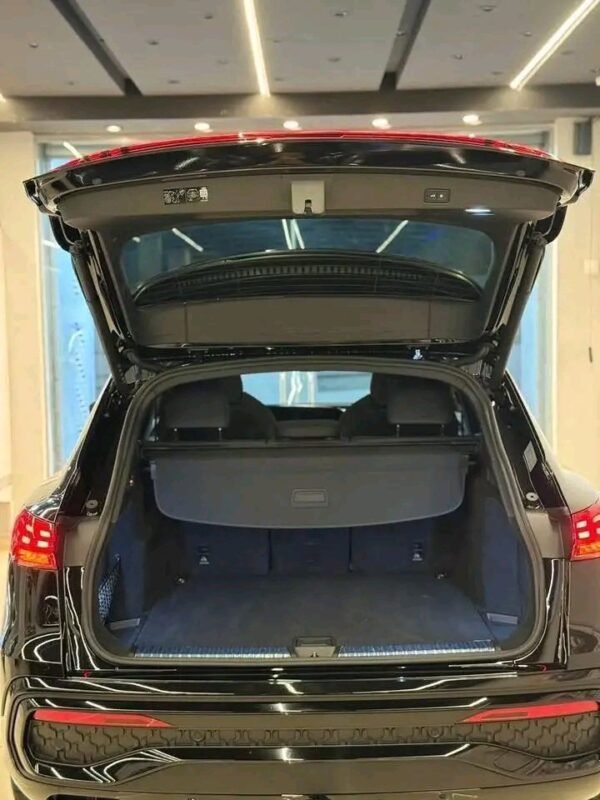 2025/10/152004.jpg AUDI Q5 S Line 2025