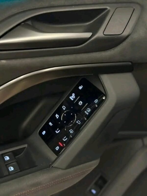 2025/10/152018.jpg AUDI Q5 S Line 2025