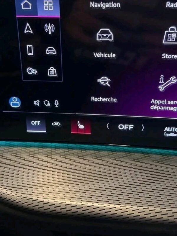 2025/10/152051.jpg AUDI Q5 S Line 2025